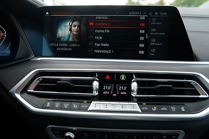 BMW X7 40d xDrive/Mpaket/AT9/22/340PS - fotka 45 z 50
