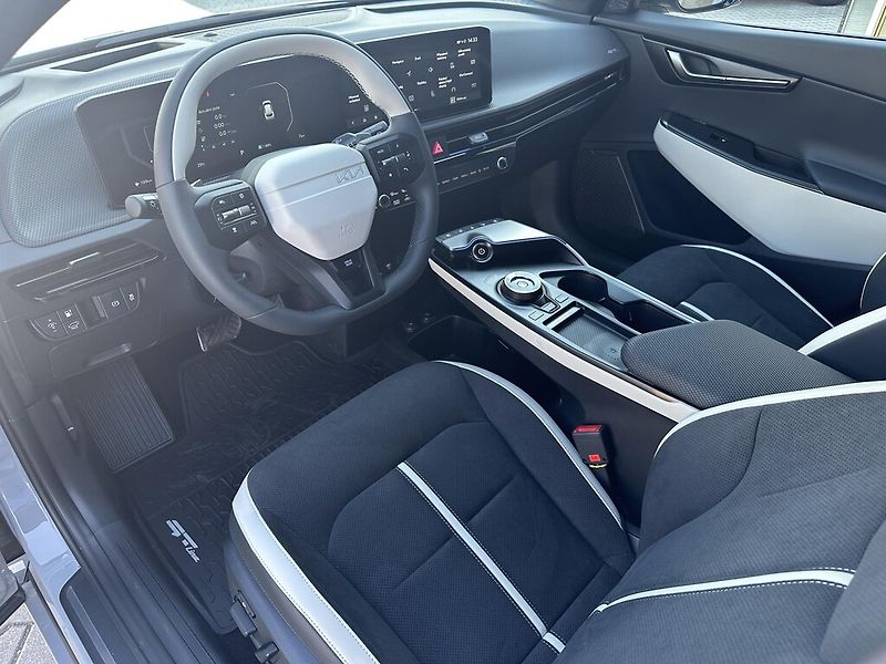 Kia EV6 (2025) GT LINE 84 kWh + HEAT+TECH+MER - fotka 4 z 6