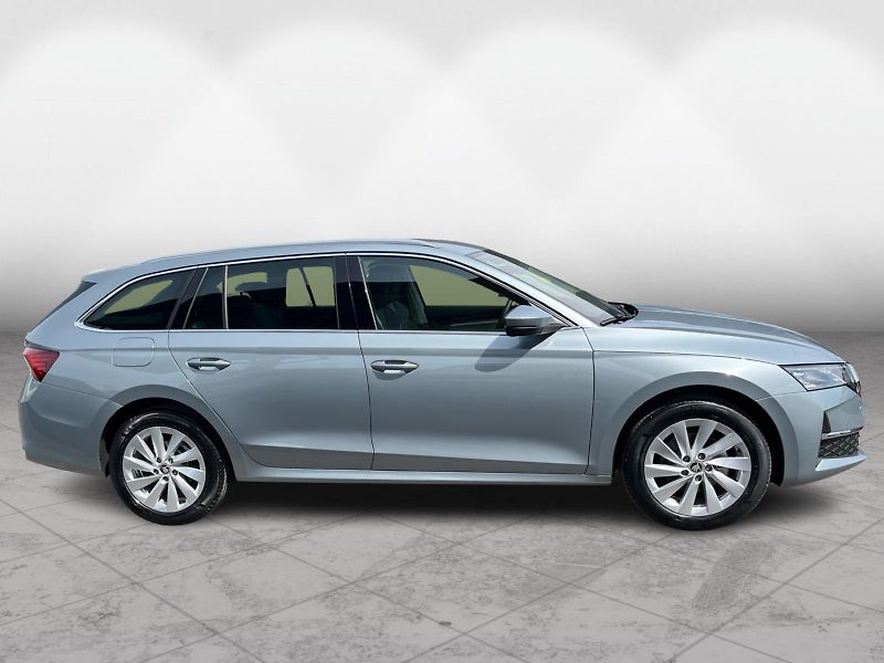 Škoda Octavia 2.0TDI TOP SELECTION - fotka 8 z 25