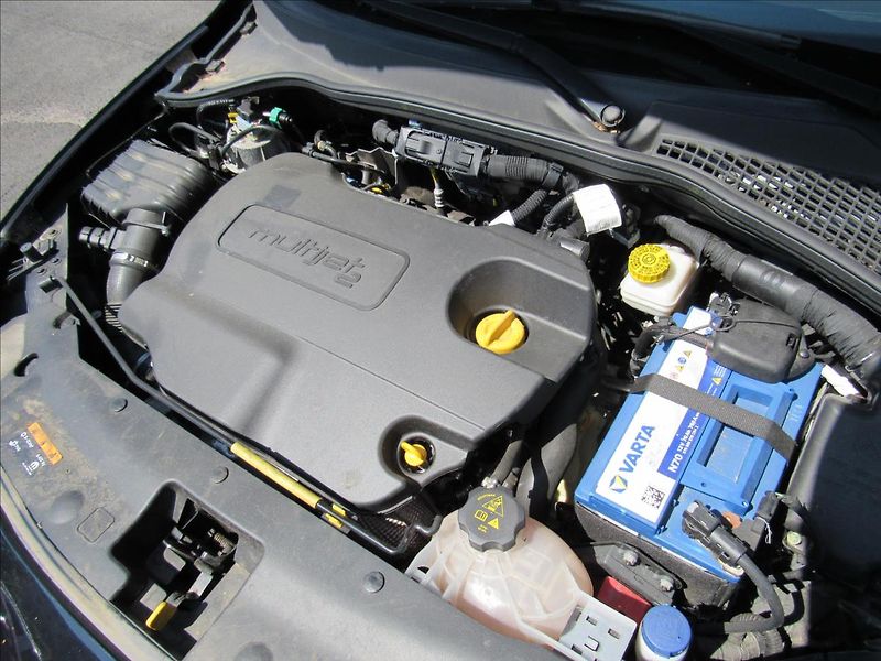 Fiat Tipo 1,6 MultiJet Automat - fotka 29 z 31