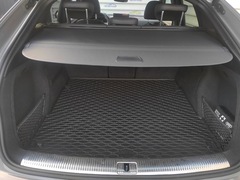 Audi Q5 2,0TFSi 195kW,Sportback, 4x4 - fotka 53 z 63
