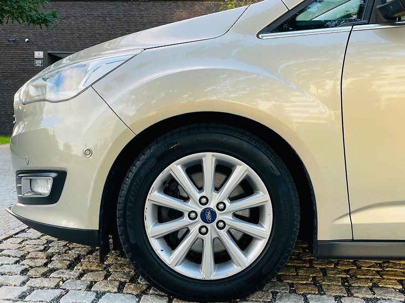 Ford C-MAX 2.0TDCi MANUÁL VÝHŘEV TAŽNÉ  - fotka 47 z 47