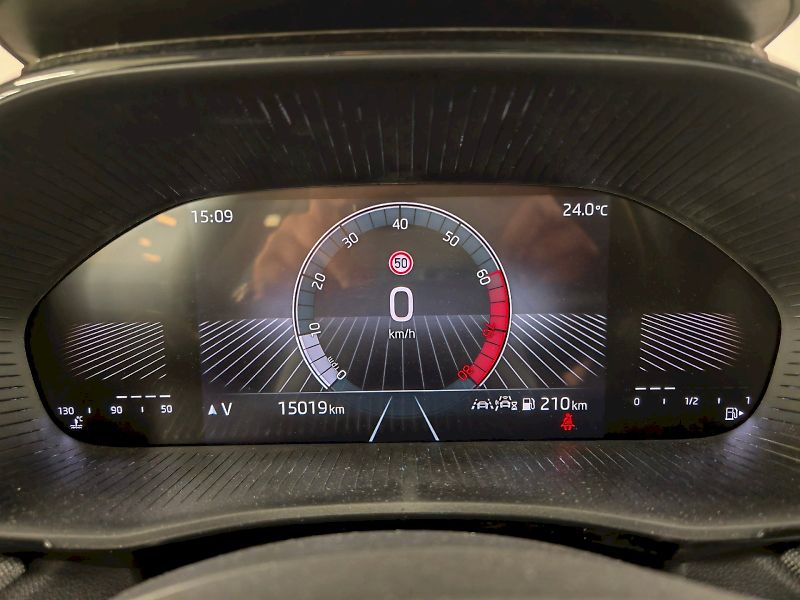 Škoda Fabia (2025) 1.0 TSI 85 kW Top Selection - fotka 7 z 26