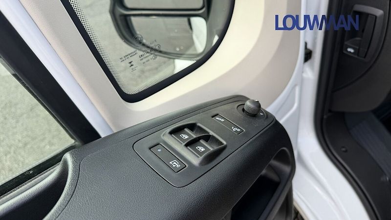 Toyota Proace Max Panel VAN L3H2 Full Electric 1 - fotka 8 z 19