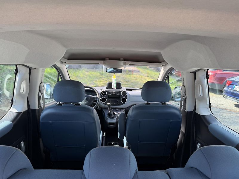 Citroën Berlingo 1.6 HDI - fotka 11 z 20
