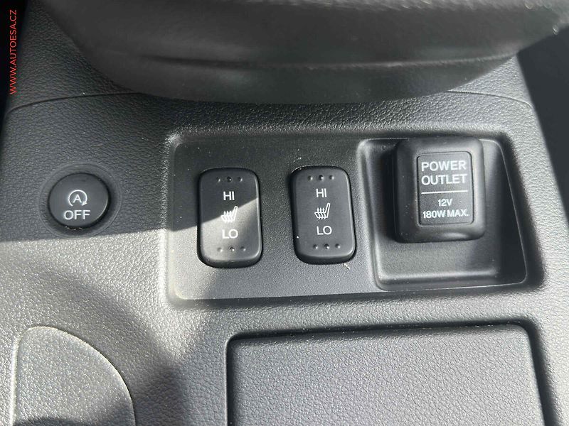 Honda CR-V (2014) 2.0 i-VTEC 4x4, Bixen, navi - fotka 15 z 21