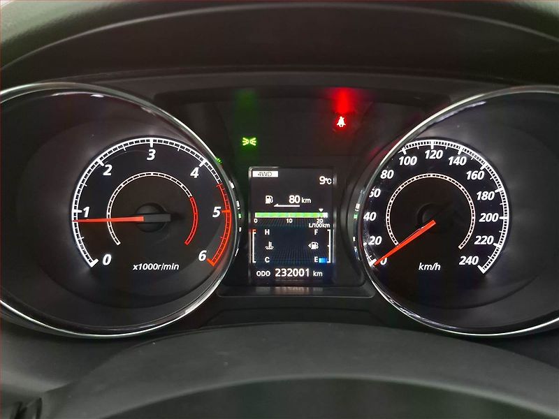 Mitsubishi ASX (2013) 1.8 DI-D MIVEC, 4X4, Tempomat - fotka 11 z 17