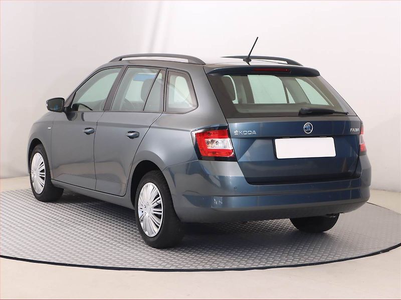 Škoda Fabia (2018) Ambition 1.0 TSI, Tempomat - fotka 4 z 18