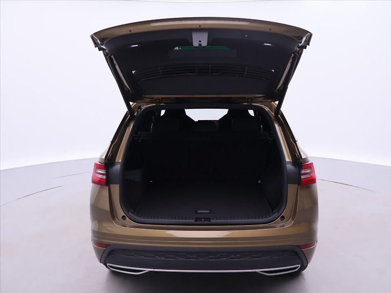 Škoda Kodiaq 2,0 2.0 TDI Sportline 4x4 DSG - fotka 9 z 35