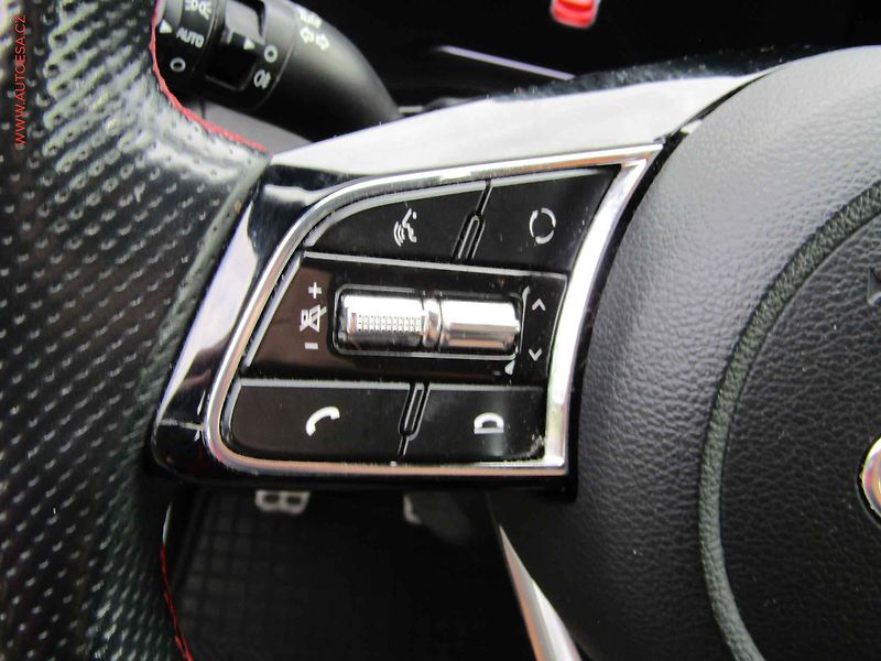 Kia ProCeed (2021) 1.6 T-GDi, ČR, Navi, LED, AC - fotka 19 z 23