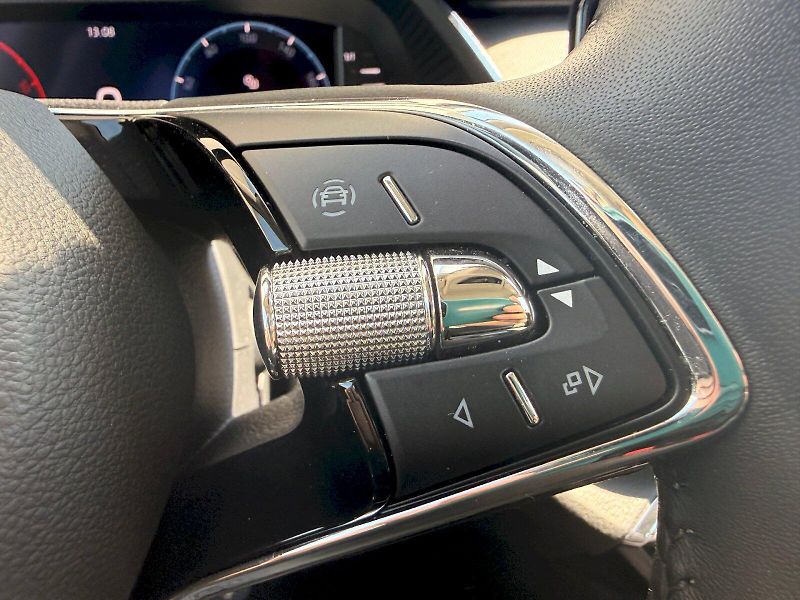Škoda Octavia (2023) COM AMB TD 110/2.0 M6F - fotka 30 z 30