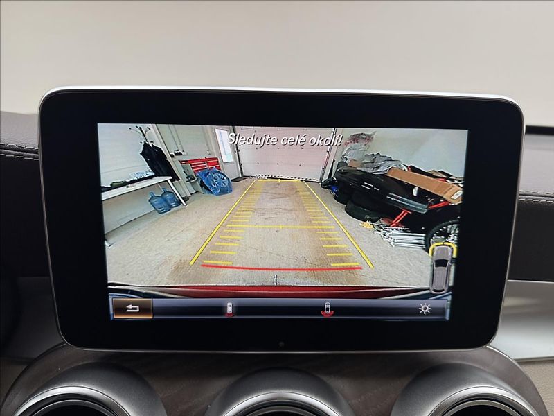 Mercedes-Benz GLC 2,0 DPH 4X4 LED KŮŽE 2XKOLA CZ - fotka 20 z 43