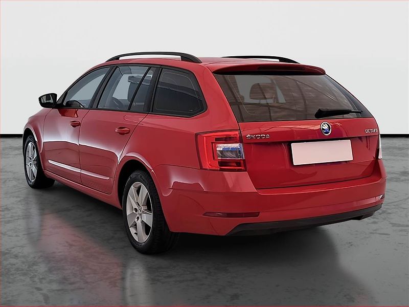 Škoda Octavia (2017) Ambition 1.6 TDI, Serv.kniha - fotka 4 z 19