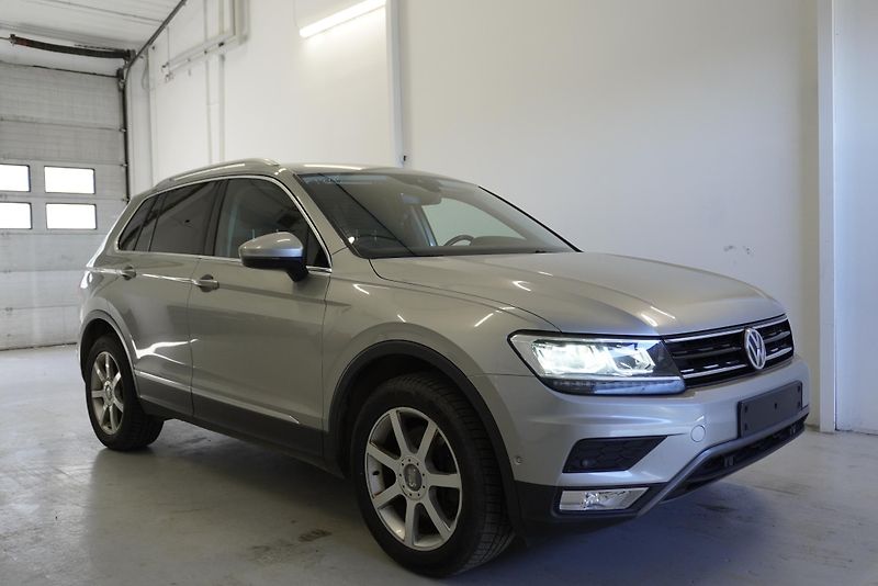 Volkswagen Tiguan (2016) 2.0TDi - 140 kW HIGHLINE 4x4 - fotka 3 z 31