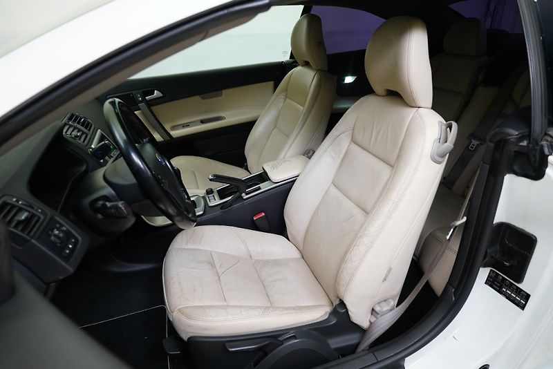 Volvo C70 - fotka 11 z 21