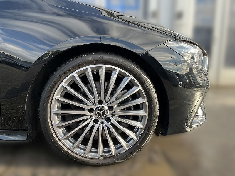 Mercedes-Benz CLA Shooting Brake 200 Shooting Br - fotka 9 z 18