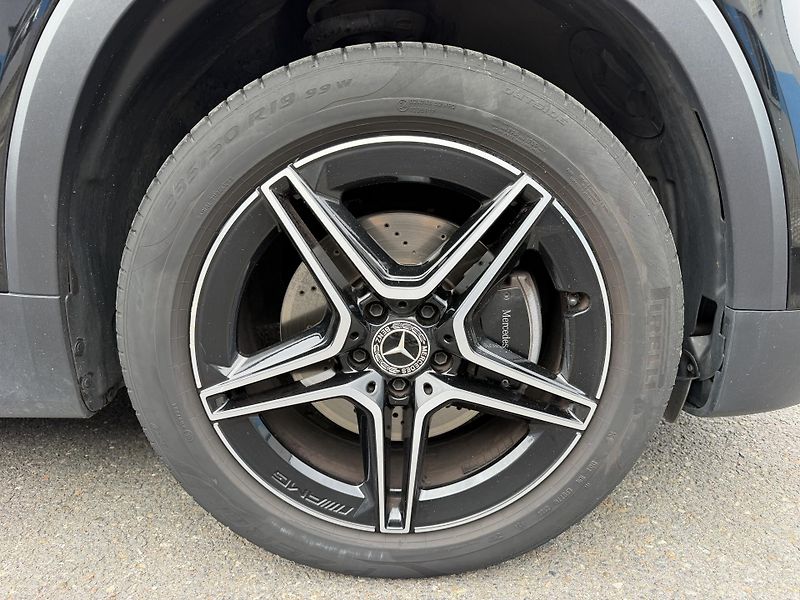 Mercedes-Benz GLB 200D AMG LINE automat závěs  - fotka 9 z 23