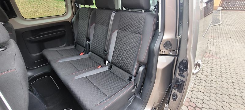 Volkswagen Caddy (2018) 1,4 TSi 96kW DSG FuLLed „Join“ - fotka 10 z 37