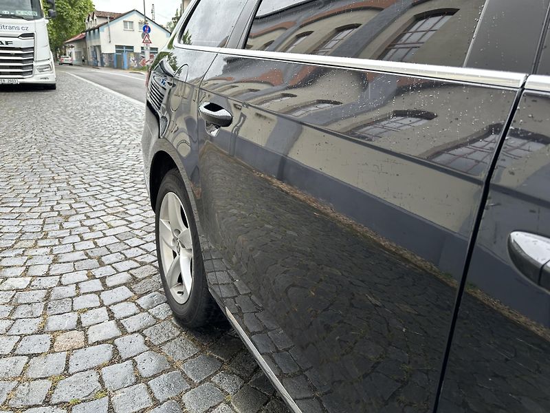 Volkswagen Passat - fotka 12 z 23