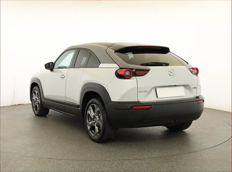 Mazda MX-30 (2020) e-Skyactiv, Automat, Kůže - fotka 4 z 22