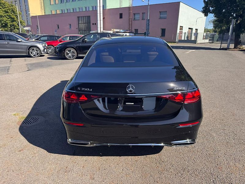 Mercedes-Benz Třídy S (2026) S 350 d 4MATIC L - fotka 6 z 25