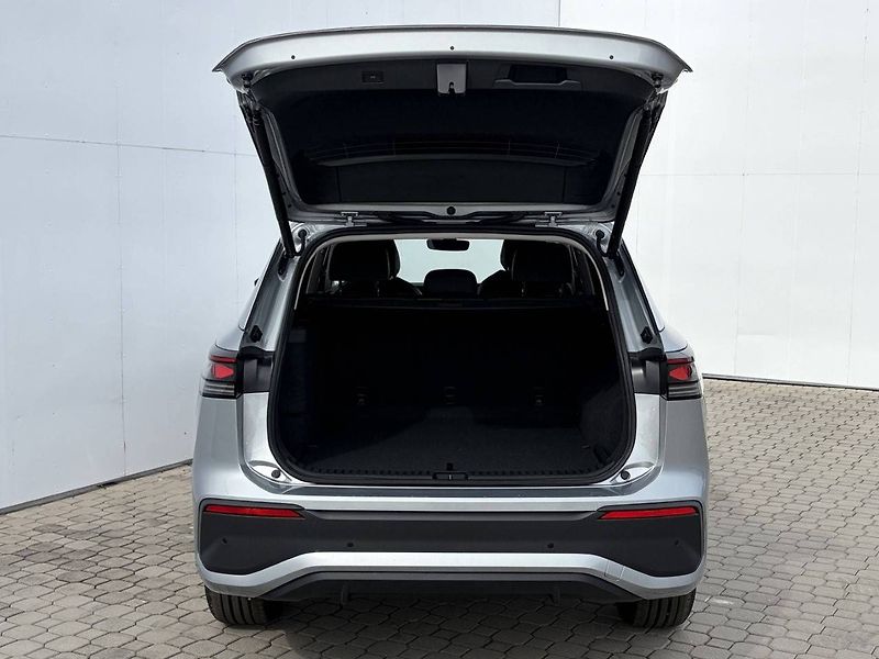 Volkswagen Tayron (2026) People PHEV 19,7kWh 1,5TSI - fotka 4 z 7