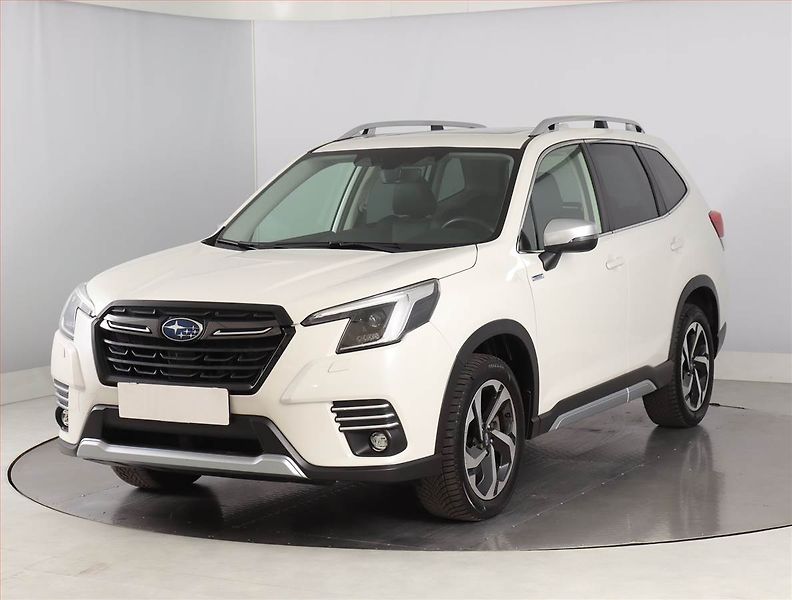 Subaru Forester (2023) 2.0 e-Boxer MHEV - fotka 2 z 29