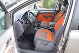Volkswagen Touran 2,0 TDi,SERV.KN.,CROSS,7 MÍST. - náhled 10