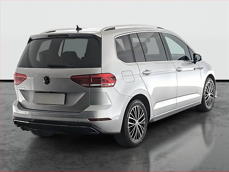 Volkswagen Touran (2021) R-Line 2.0 TDI, Automat - fotka 5 z 19