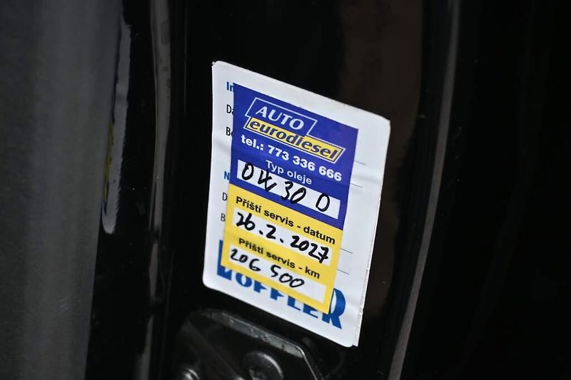 Ford S-MAX (2019) 2.0 VIGNALE LED ACC Tažné Masá - fotka 34 z 39