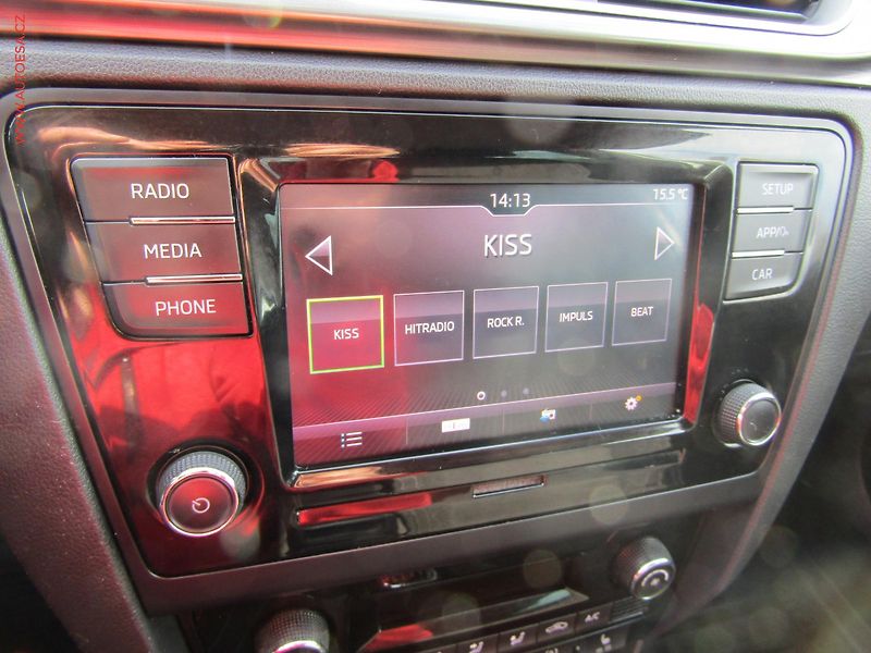 Škoda Rapid (2017) 1.0 TSi, ČR, Style, xenon - fotka 11 z 19