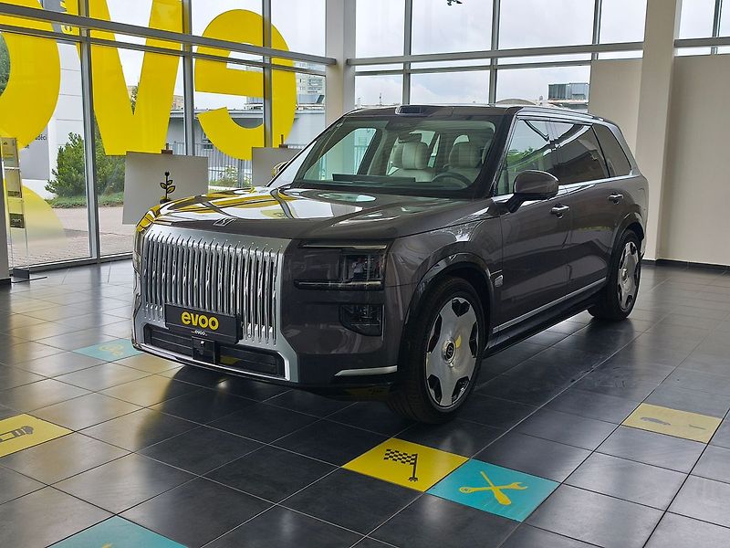 ZEEKR 9X Ultra 70 kWh Ultraluxusní PHEV - fotka 1 z 32