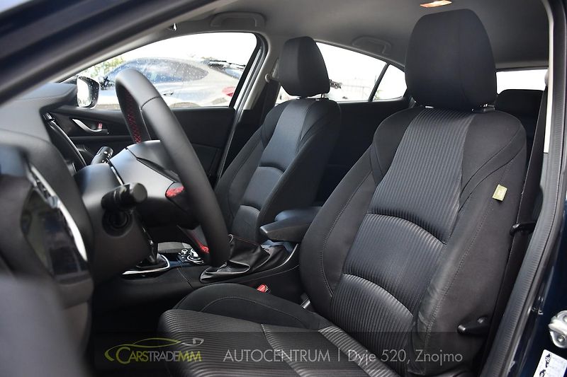 Mazda 3 2.0 SkyActiv-G120  - fotka 11 z 47