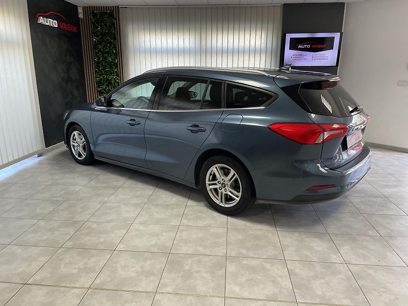 Ford Focus 1.5 TDCi NAVI DIGIAC  - fotka 8 z 24