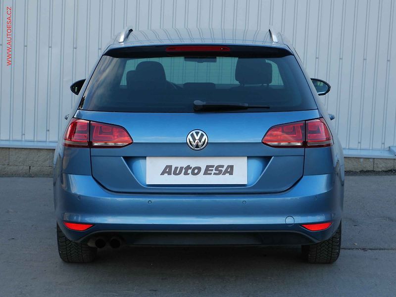Volkswagen Golf (2013) 1.4TSi, Bixenon, AC - fotka 5 z 18