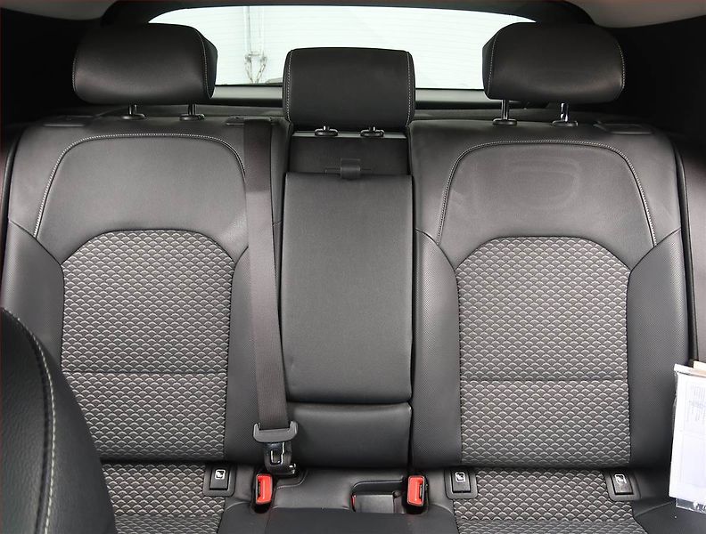 Kia XCeed (2023) Gold 1.5 T-GDI - fotka 9 z 20