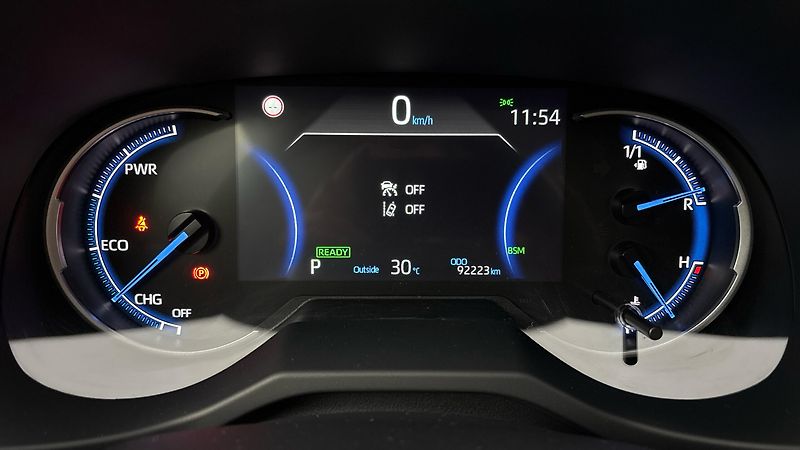 Toyota RAV4 2.5 Hybrid AUT 4WD Adventure - fotka 26 z 30