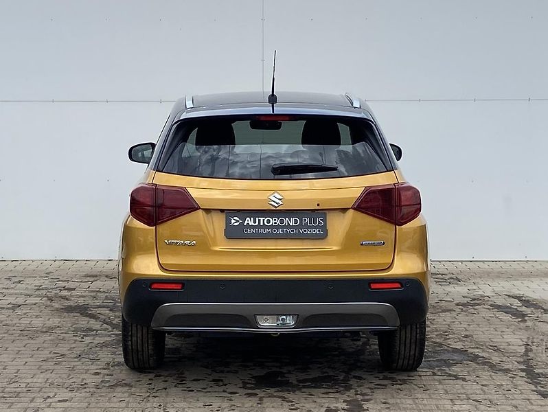 Suzuki Vitara 1.4 BoosterJet 81kW Premium Al - fotka 9 z 21