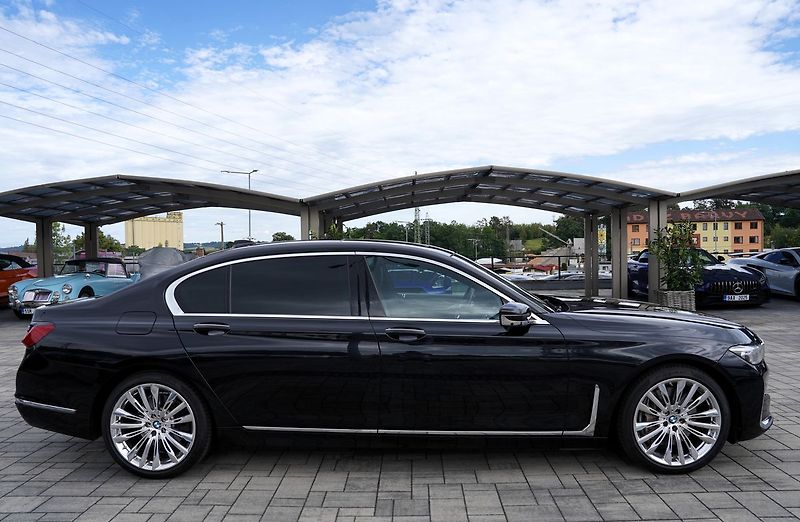 BMW Řada 7 745Le xDrive/Individual/Led/ČR - fotka 7 z 49