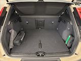 Volvo XC40 (2026) 2,0  B3 Plus Dark 1975 - náhled 13