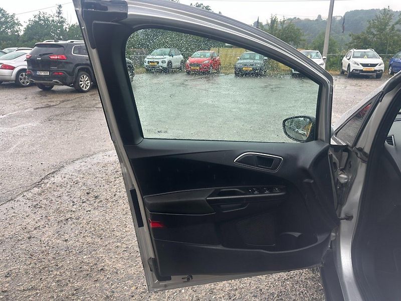 Ford B-MAX (2014) 1.0i 74kW/1MAJ/Serv.Knih/Pěkný - fotka 11 z 27