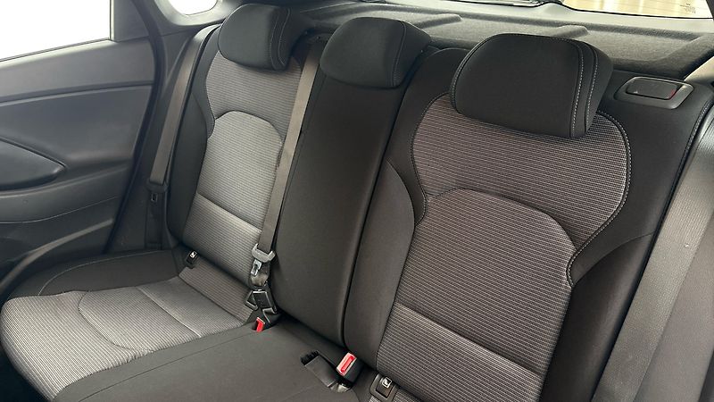 Hyundai i30 1.0 T-GDI Comfort - fotka 16 z 23
