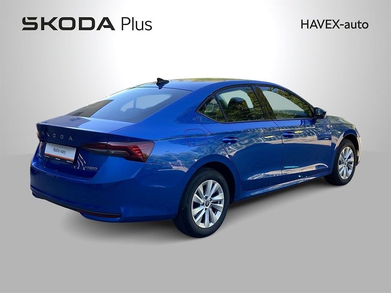 Škoda Octavia (2025) 1.5 TSI DSG Selection - fotka 2 z 34