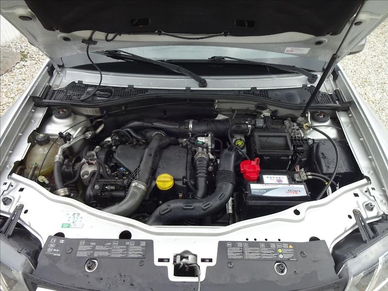 Dacia Duster 1,5 DCi 80kW 4X4 - fotka 41 z 45
