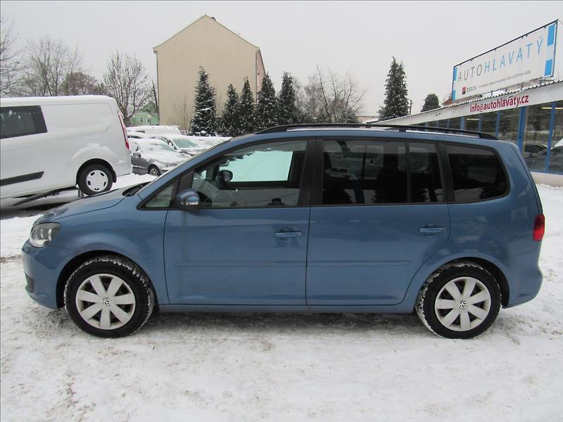 Volkswagen Touran 1,2 TSI 77kW 7 míst - fotka 7 z 25