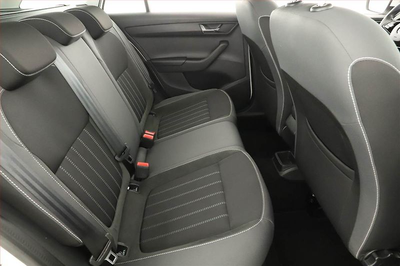 Škoda Fabia (2021) Style 1.0 TSI, ČR,1.maj - fotka 7 z 13