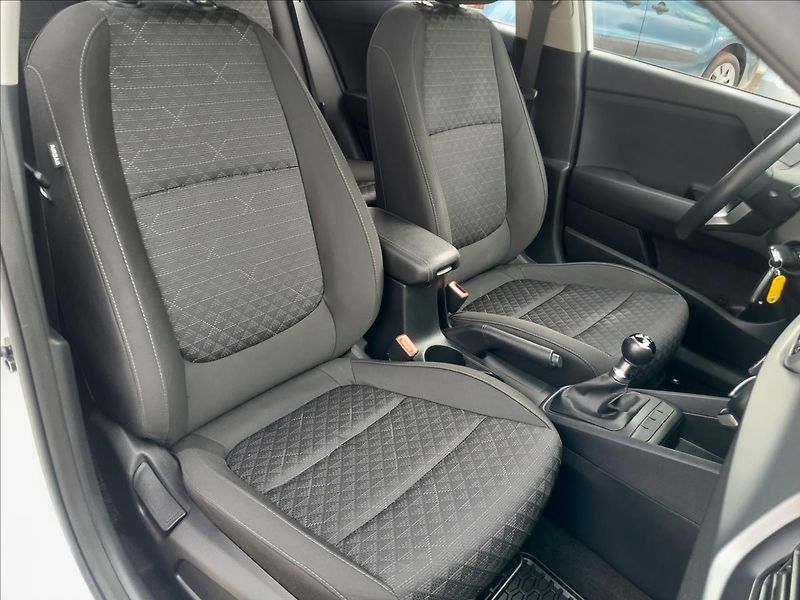 Kia Rio 1,2i 61kW - fotka 29 z 44