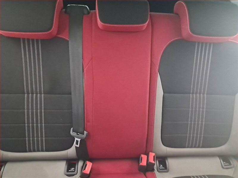 Škoda Fabia (2016) Monte Carlo 1.2 TSI, Tempomat - fotka 10 z 17