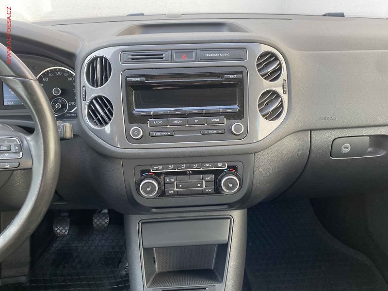 Volkswagen Tiguan (2013) 1.4 TSi, Trend&Fun, park. - fotka 12 z 17