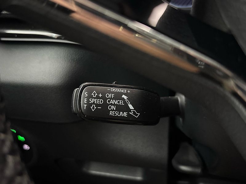 Škoda Karoq Sportline Exclusive 4x4 DSG - fotka 23 z 30